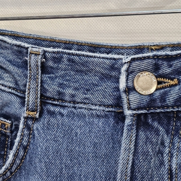 Zara Straight Leg Button Fly Blue Denim Jeans Size 4 - Picture 9 of 9